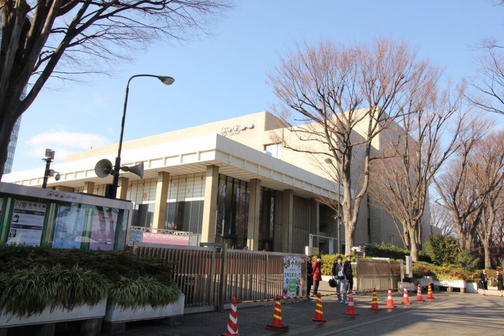 NHKホール